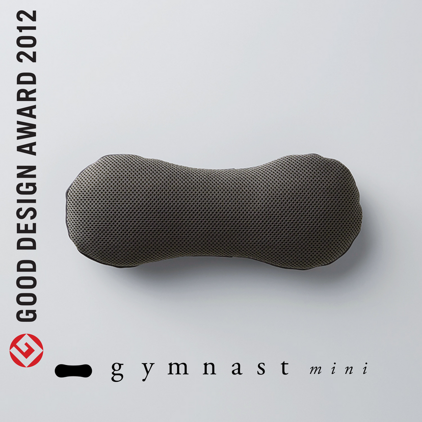 まくらのキタムラ ジムナストミニ Gymnast KM01 チャコールグレー 携帯 枕 クッション 腰 ネックピロー 洗える 日本製