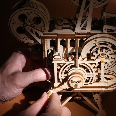 プラザクリエイト つくるんです® LK601 映写機 Robotime 3D ウッド